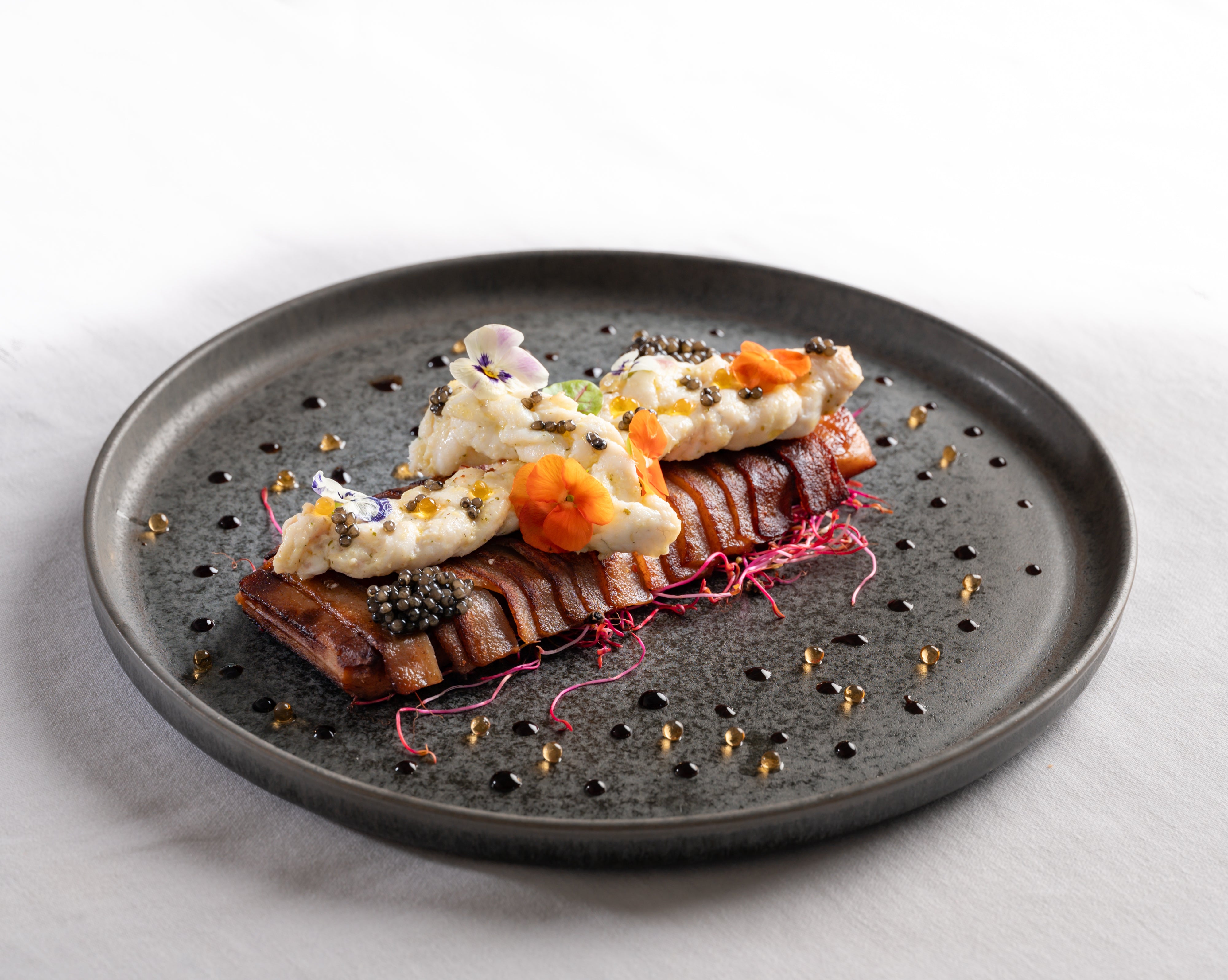 Sole tressée pomme de terre et caviar